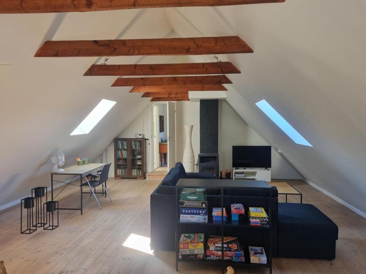 Elling Bed & Breakfast Фредеріксгавн Екстер'єр фото
